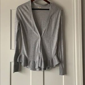 grey nordstrom sweater w/ ruffles
